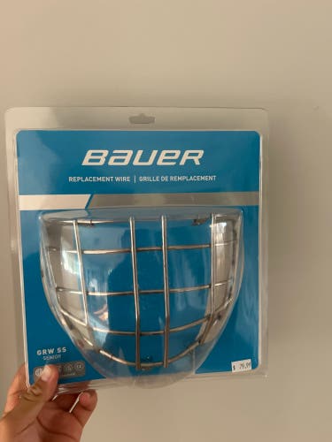 Lightly Used Bauer Senior Goalie Replacement Wire Cage (chrome)