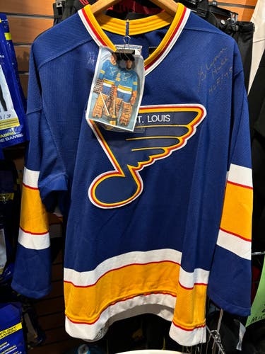 Glenn Hall St-LouisBlues signed jersey