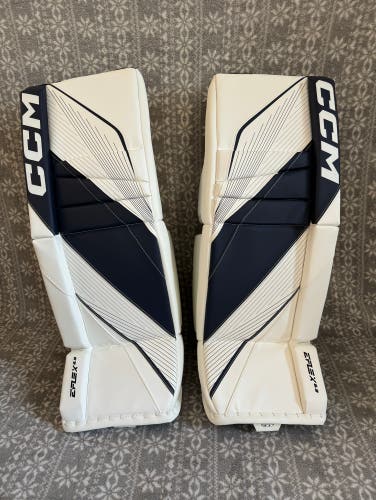 New Intermediate 31”+1” CCM EFLEX 6.9 Goalie Leg Pads Navy/White