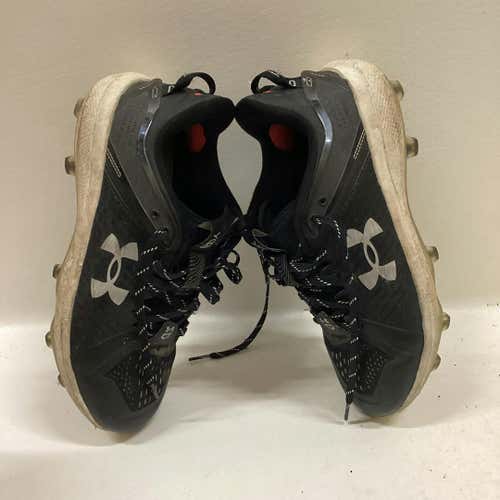 Used Under Armour Senior 8 Football Cleats