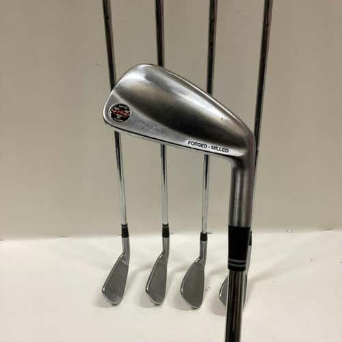 Used Macgregor M675 Speed V-foil 5 Piece Regular Flex Steel Shaft Men's Package Sets