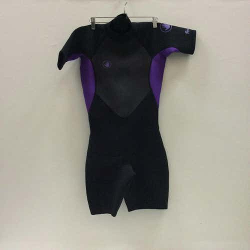 Used Body Glove Md Spring Suits