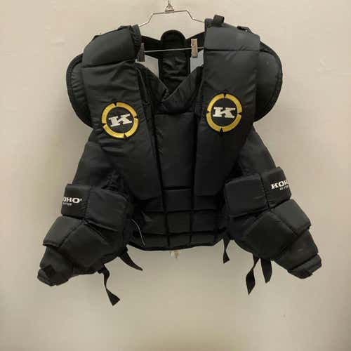 Used Bauer Goalie Chest Md Goalie Body Armour