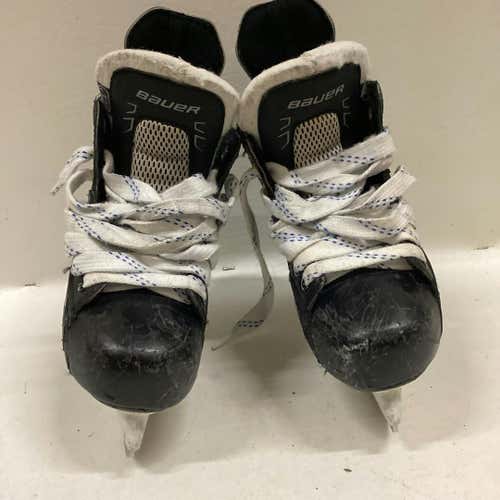 Used Bauer 160 Youth 06.0 Ice Hockey Skates