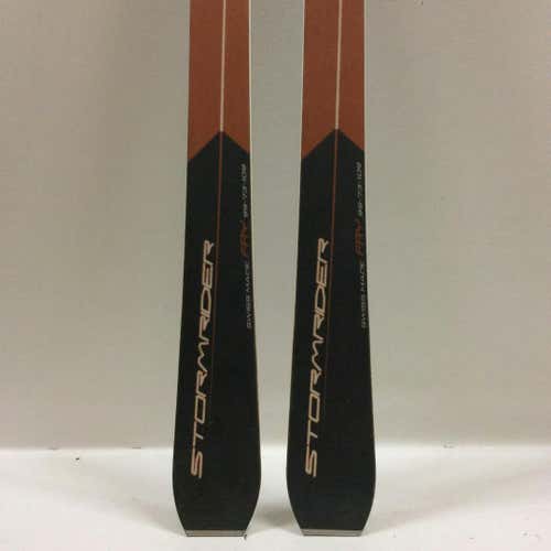 Used Stockli 162 Cm Mens Downhill Skis