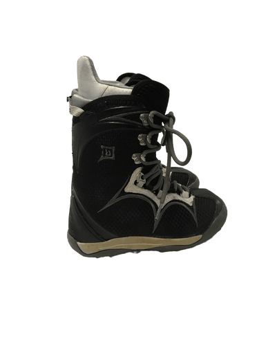 Used Burton 77 Senior 6.5 Men's Snowboard Boots