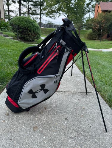 Under Armour Storm Match Play Stand Bag