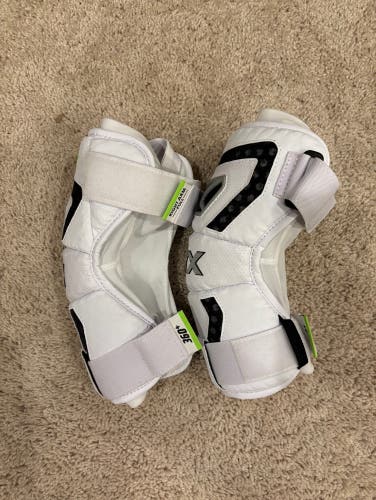 New Adult STX Cell V Arm Pads