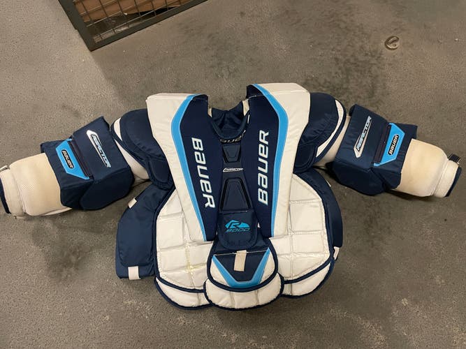 Used Medium Bauer Reactor 9000 Goalie Chest Protector