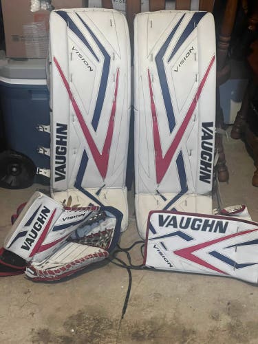 Used  Vaughn Regular  Vision 9400 Goalie Full Set