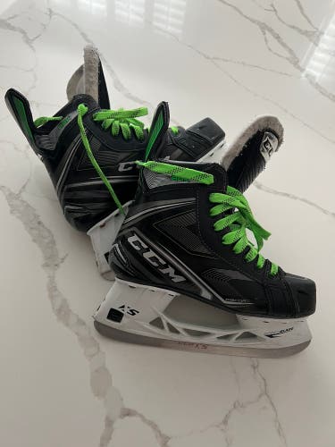 CCM ribcore 88k Intermediate skates