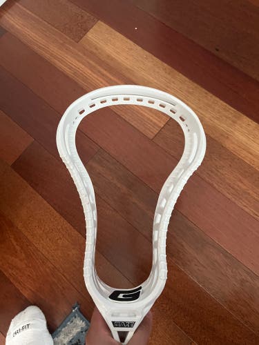 Used Defense Unstrung D2C Head