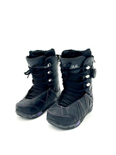 PREOWNED WOMEN'S K2 AFFAIR SNOWBOARD BOOT BLACK US W 5