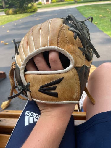 Easton Paragon glove