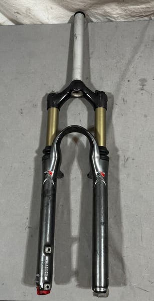 Manitou BLACK 可変100mm〜120mmストローク Manitou BLACK 可変100mm〜120mmストローク Manitou BLACK 可変