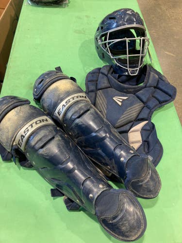 Used Intermediate Easton Gametime Catcher's Set