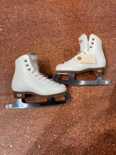 Used Riedell TS Figure Skates Size 11