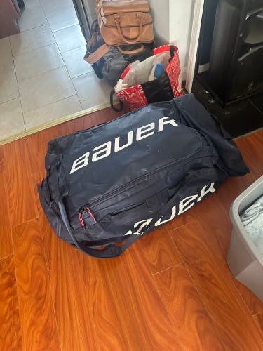 Bauer hockey bag