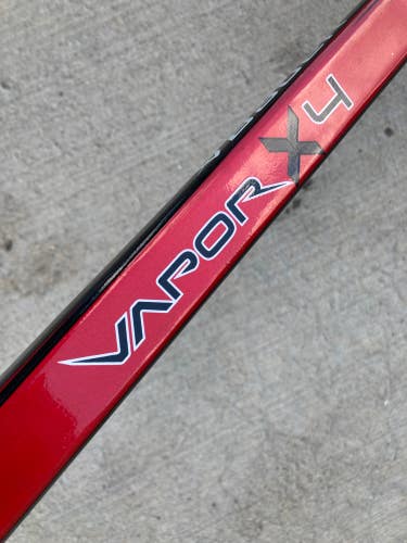 Used Senior Bauer Vapor X4 Hockey Stick Right Handed P92