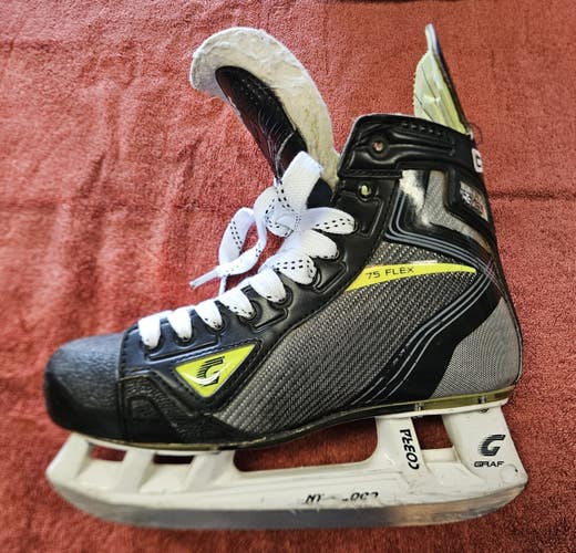 Used Senior Graf Ultra G8035 Hockey Skates Size 7 Wide