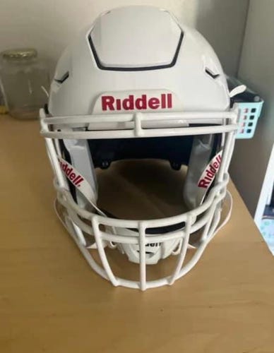 Used Medium Adult Riddell SpeedFlex Helmet