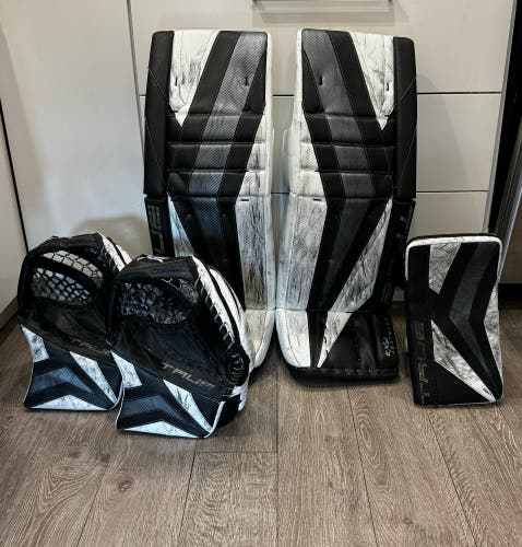 True PX3 Catalyst Full Custom Set Up ( Canadian Made )