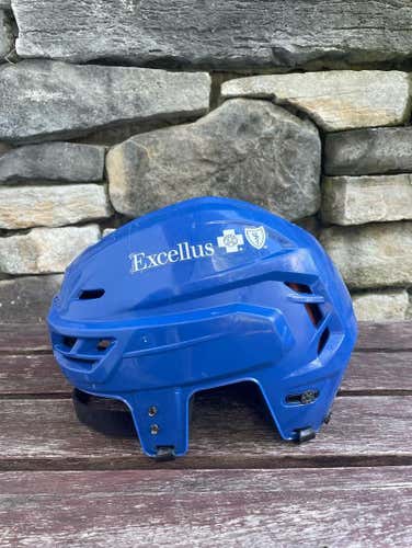 Syracuse Crunch Tacks 710 size medium