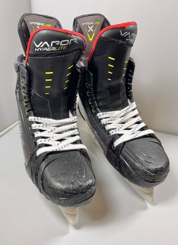 Bauer Vapor Hyperlite Hockey Skates Size 5.5 Fit 2