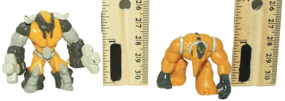 2 Pc Lot - Vintage Gormiti Gravitus The Strong & Bullrock 1.5" Toy Figures