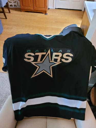 Black Used XL Men's CCM Jersey