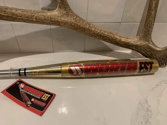 NIW 2001 Worth EST 34/26 Slow Pitch Softball Bat