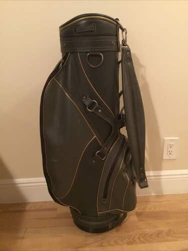 Daiwa Cart Staff Golf Bag with 6-way Dividers & Rain Cover