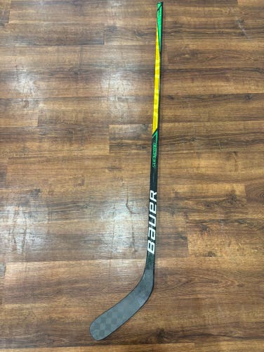 Bauer Hockey Stick Ultrasonic Intermediate Right 55 Flex P88