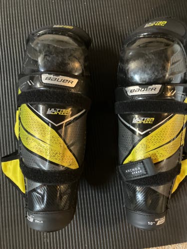 Used Youth Bauer 10"  Supreme ultrasonic Shin Pads