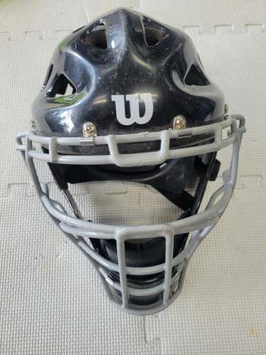 Used Wilson Catchers Mask Md Catcher's Equipment