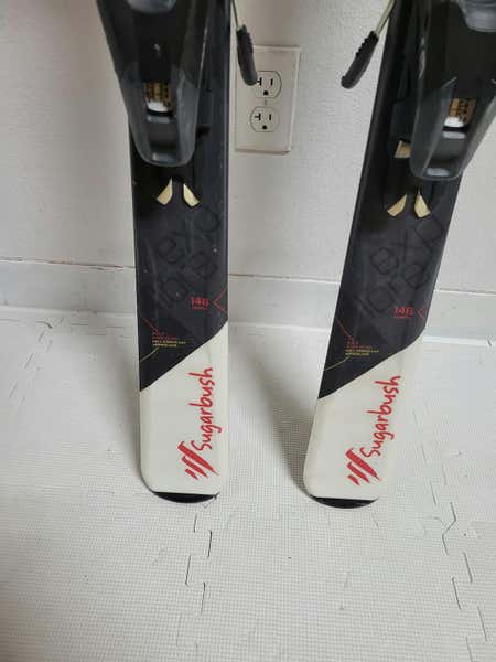 Used Elan Explore Venture Skis 146 Cm Men's Downhill Ski