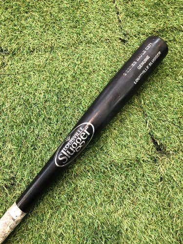 Used Louisville Slugger C271 Bat Maple 31"