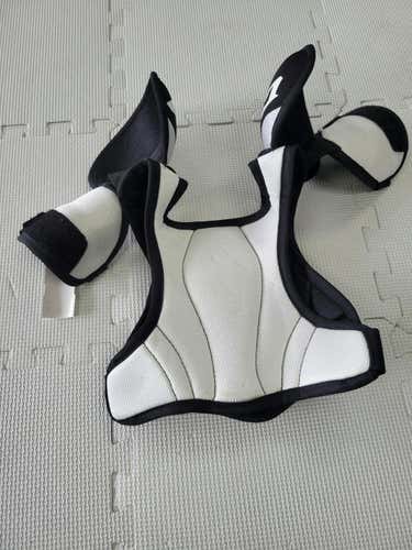 Used Ccm Ltp Sp Sm Hockey Shoulder Pads