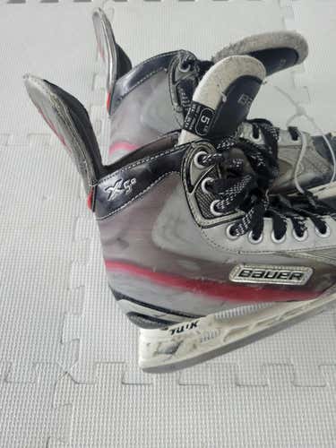 Used Bauer X5.0 Intermediate 5.0 Ice Hockey Skates