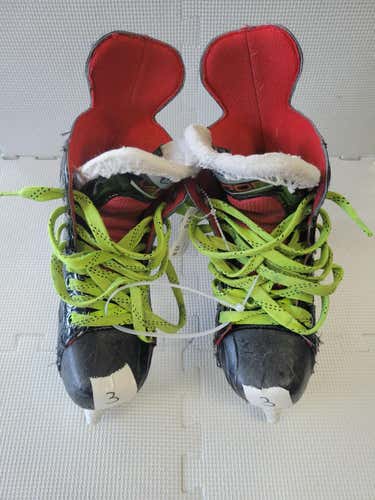 Used Bauer X2.5 Junior 03 Ice Hockey Skates