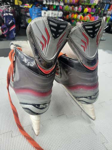 Used Bauer X5.0 Intermediate 5.0 Ice Hockey Skates