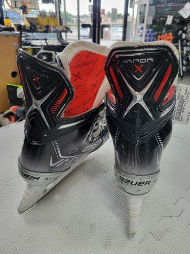 Used Bauer Vapor X3.7 Senior 6 Ice Hockey Skates