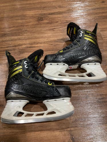Bauer Supreme Elite Hockey Skates | Junior 3 (Regular)