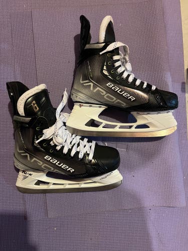 Bauer Pro Stock Hyperlite Skates