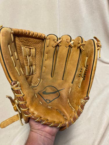 Used Nike Right Hand Throw KDR 1300 Baseball Glove 13"