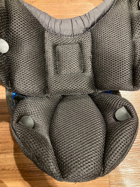 Schutt Y Flex 4.0 Shoulder Pads | Youth  Extra Large