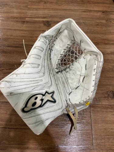 White Used Senior Brian's Optik Goalie Glove