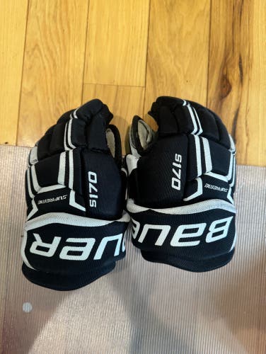 Bauer Supreme S170 Youth Hockey Gloves