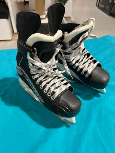 Used Senior Bauer Vapor X400 Hockey Skates Regular Width 7