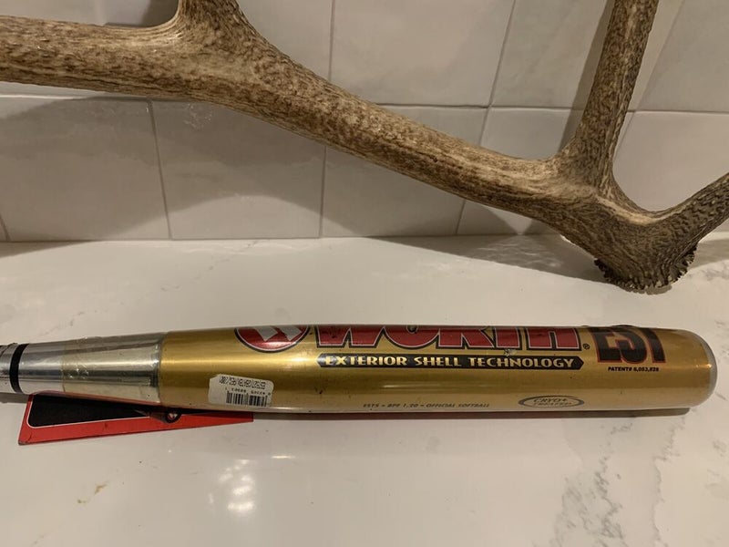 NIW 2001 Worth EST 34/27 Slow Pitch Softball Bat